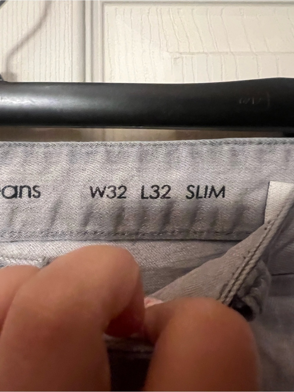 Calvin Klein Men's Straight Jeans in Light Grey Wash - Picture 3 of 3